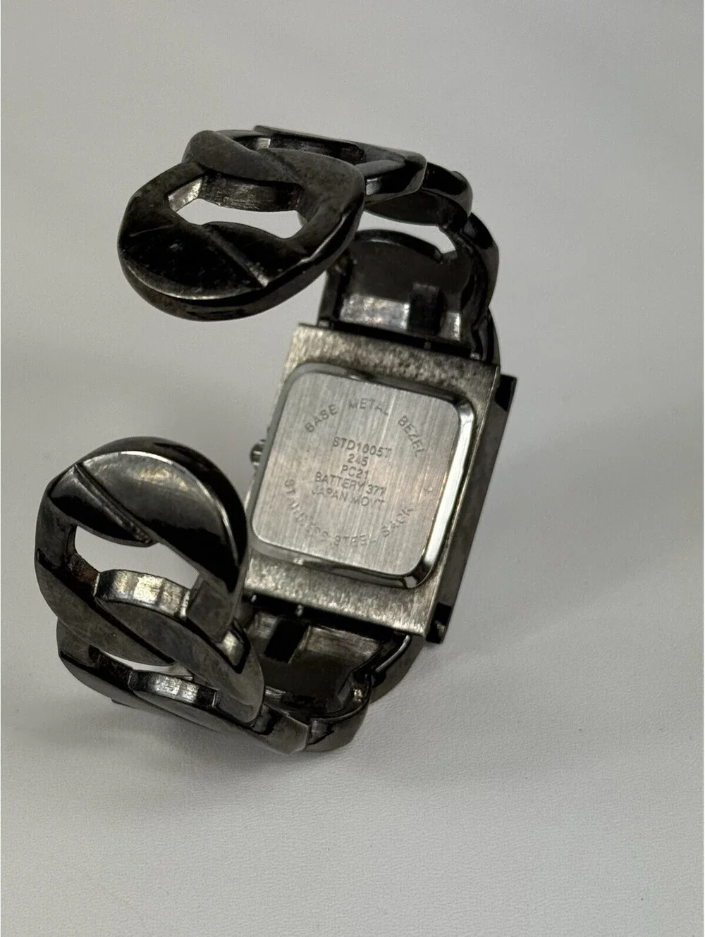 Women's STUDIO Time  Black Tone Quartz Adjustable Watch Sz. 5 3/4